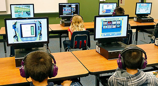 technology-schools-computers-classroom-600