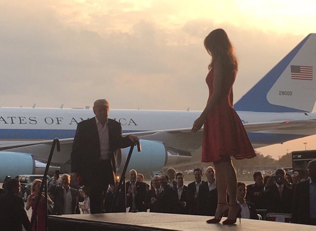 melania-melbourne-10